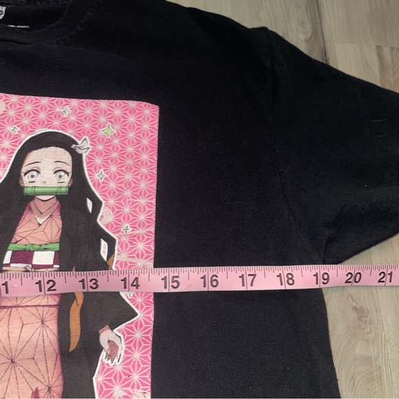Demon Slayer Tshirt M - Picture 5 of 5